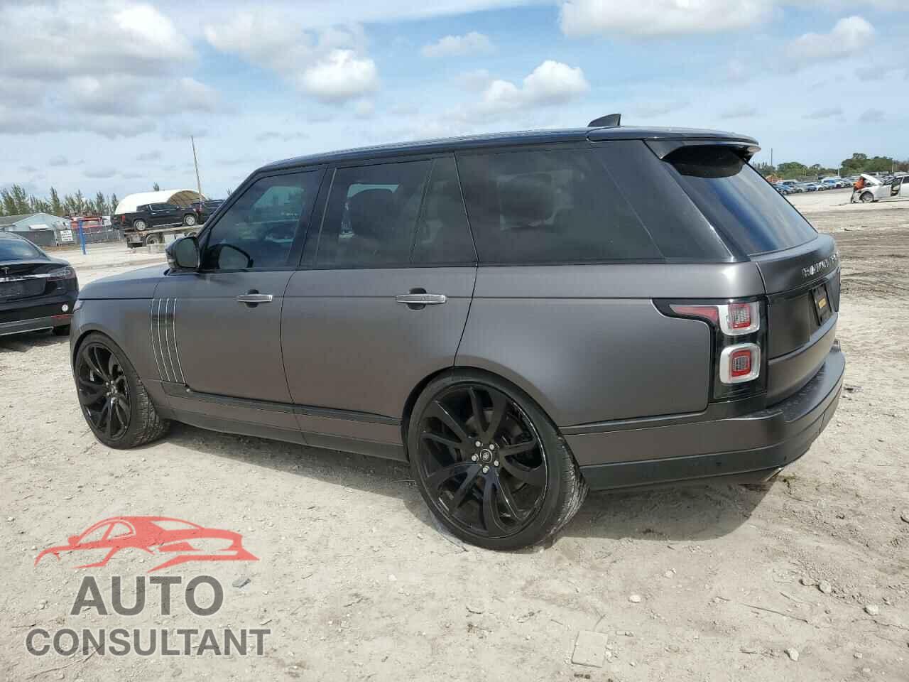 LAND ROVER RANGEROVER 2018 - SALGW2SE3JA515662