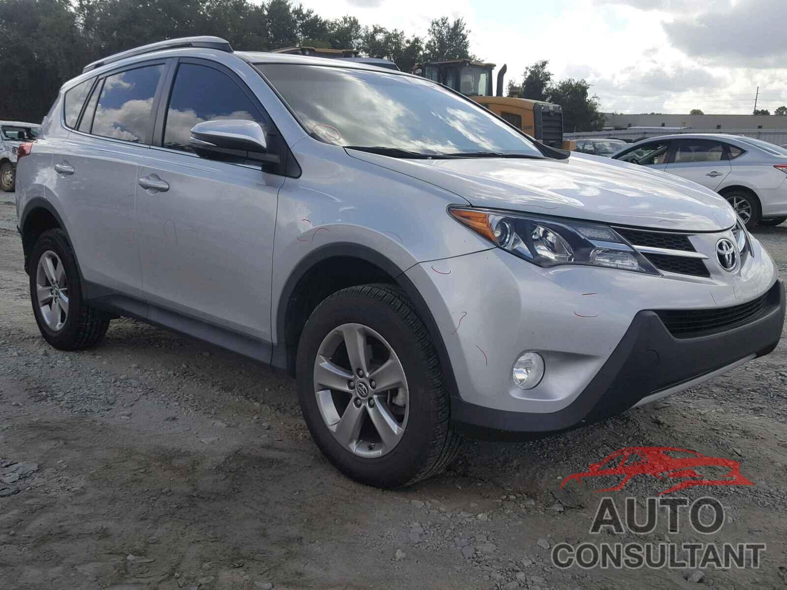 TOYOTA RAV4 XLE 2015 - 2T3WFREV5FW149039