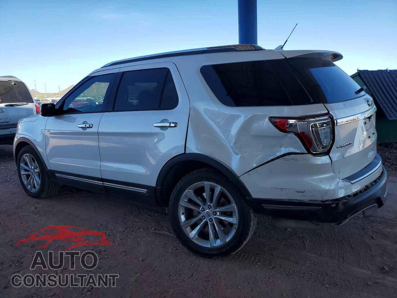 FORD EXPLORER 2018 - 1FM5K7F87JGB32036
