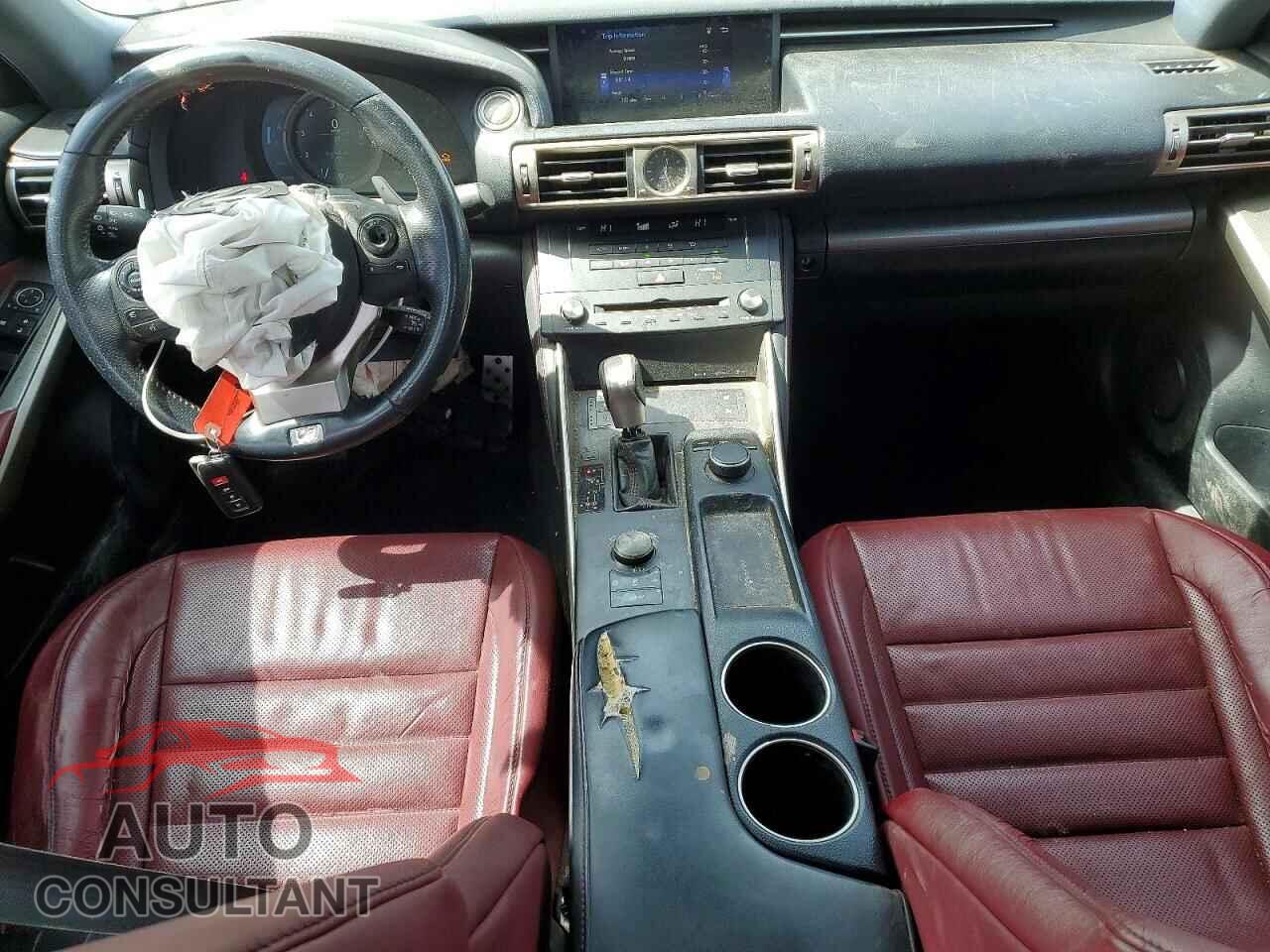 LEXUS IS 2015 - JTHBF1D21F5060372