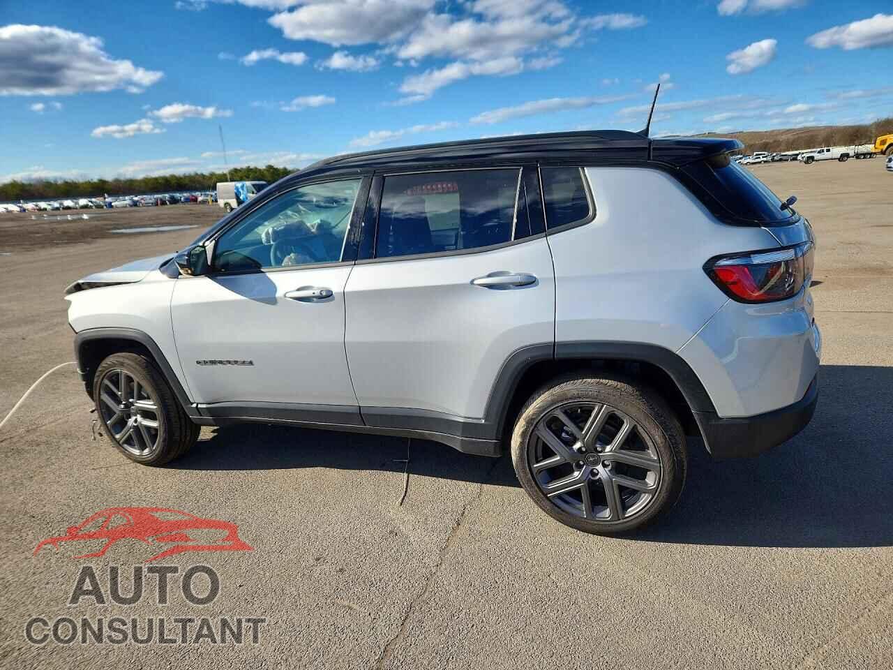 JEEP COMPASS 2026 - 3C4NJDCN5TT164675