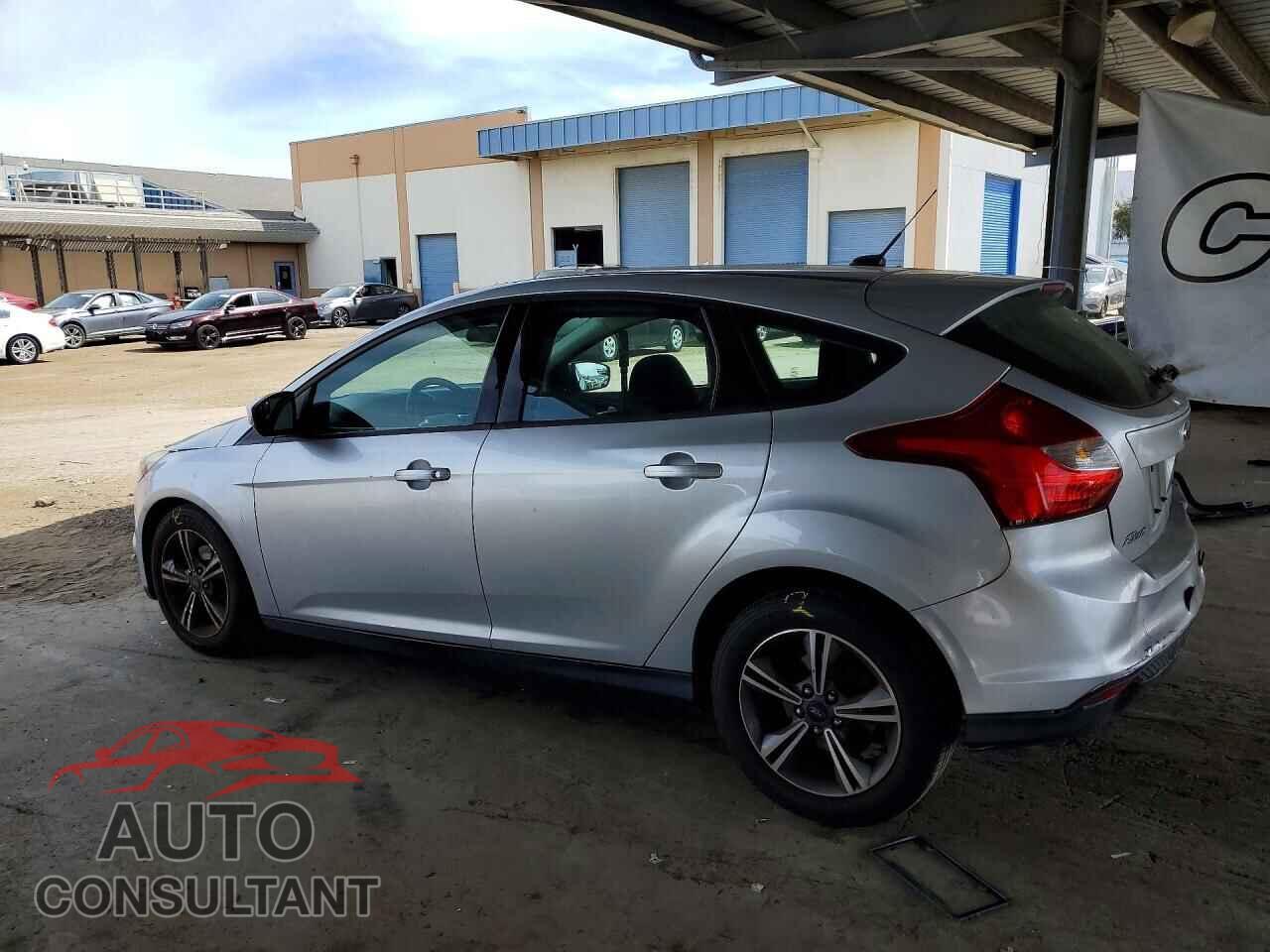 FORD FOCUS 2014 - 1FADP3K22EL304424