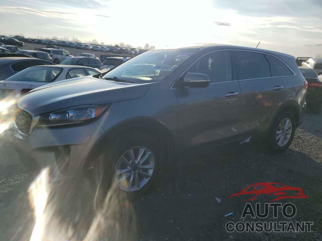 KIA SORENTO 2019 - 5XYPG4A38KG503945