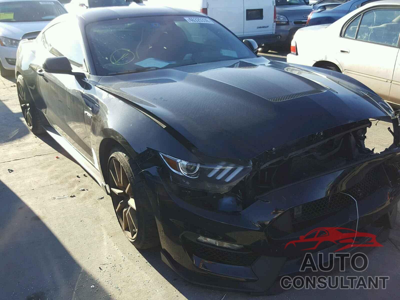 FORD MUSTANG 2018 - 1FA6P8JZ9J5501951