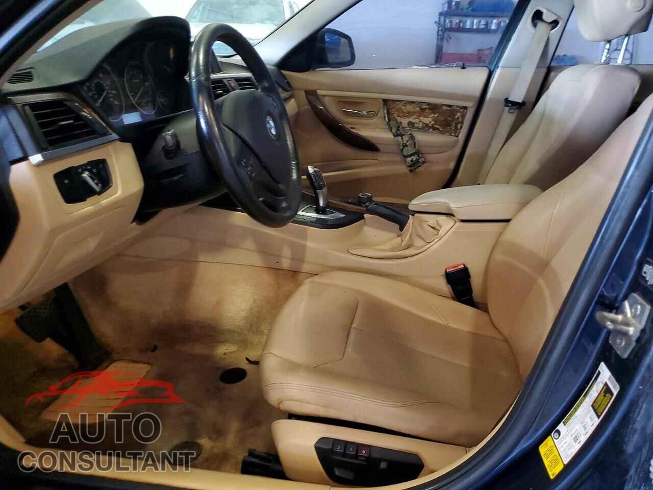 BMW 328 2013 - WBA3C1C57DK104123
