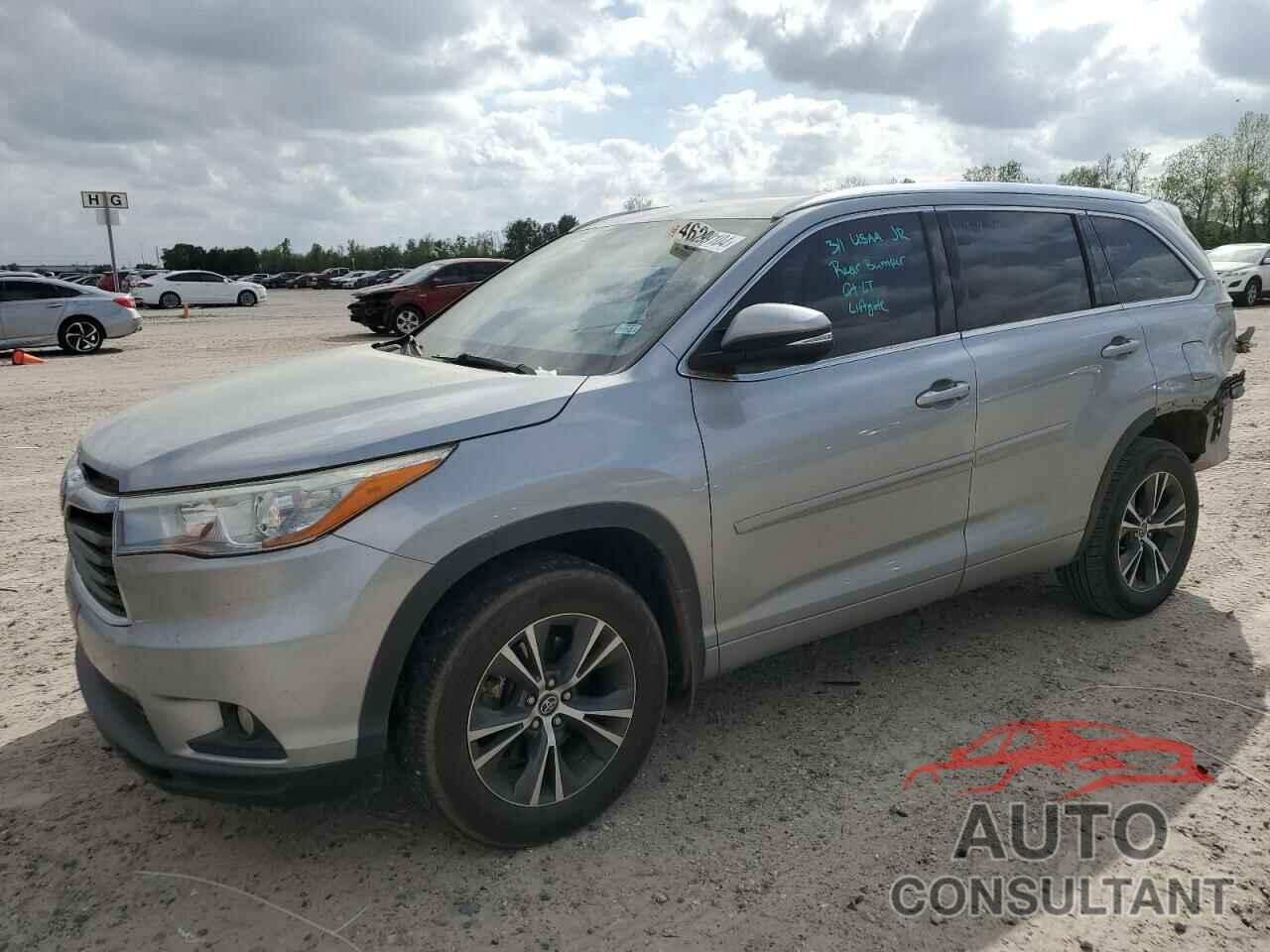 TOYOTA HIGHLANDER 2016 - 5TDKKRFH7GS150943