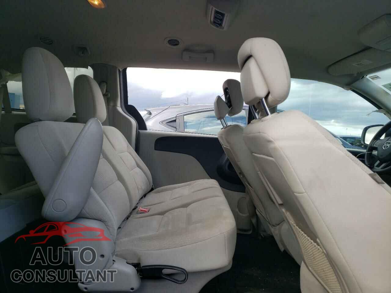 DODGE CARAVAN 2019 - 2C4RDGBG7KR805873