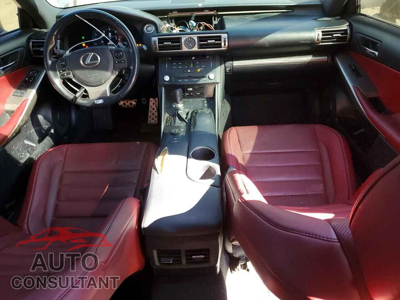 LEXUS IS 2015 - JTHBE1D28F5019871