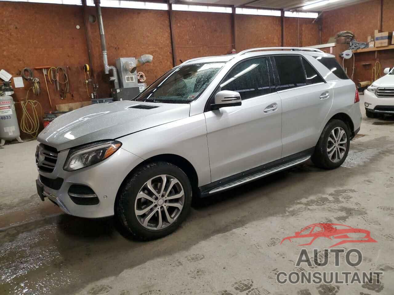 MERCEDES-BENZ GLE-CLASS 2017 - 4JGDA5HB9HA884393