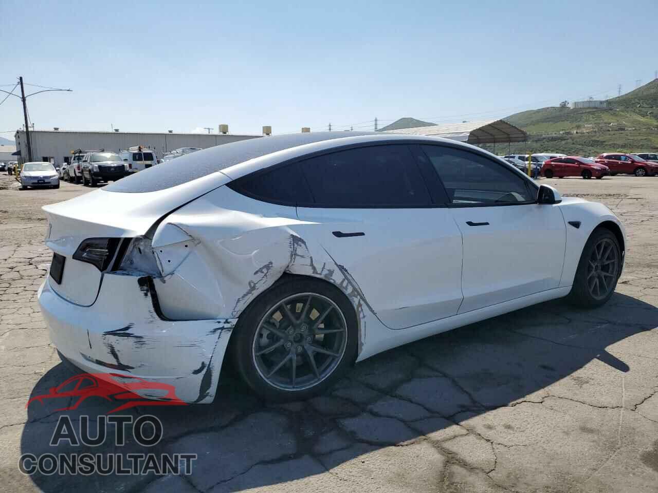 TESLA MODEL 3 2023 - 5YJ3E1EA1PF401879