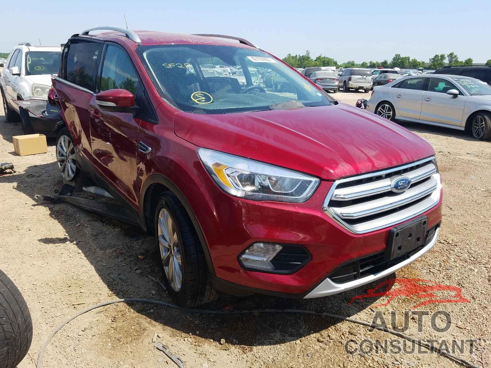 FORD ESCAPE 2017 - 1FMCU9J90HUE35734