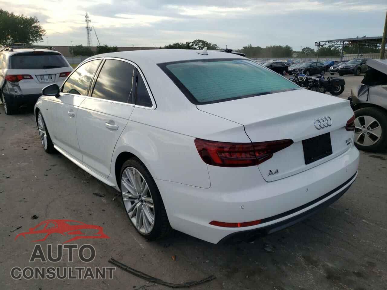 AUDI A4 2018 - WAULMAF44JA223992