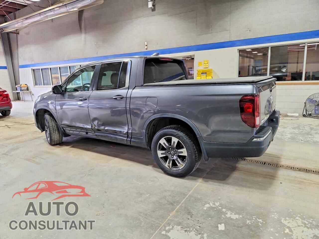 HONDA RIDGELINE 2017 - 5FPYK3F6XHB025227