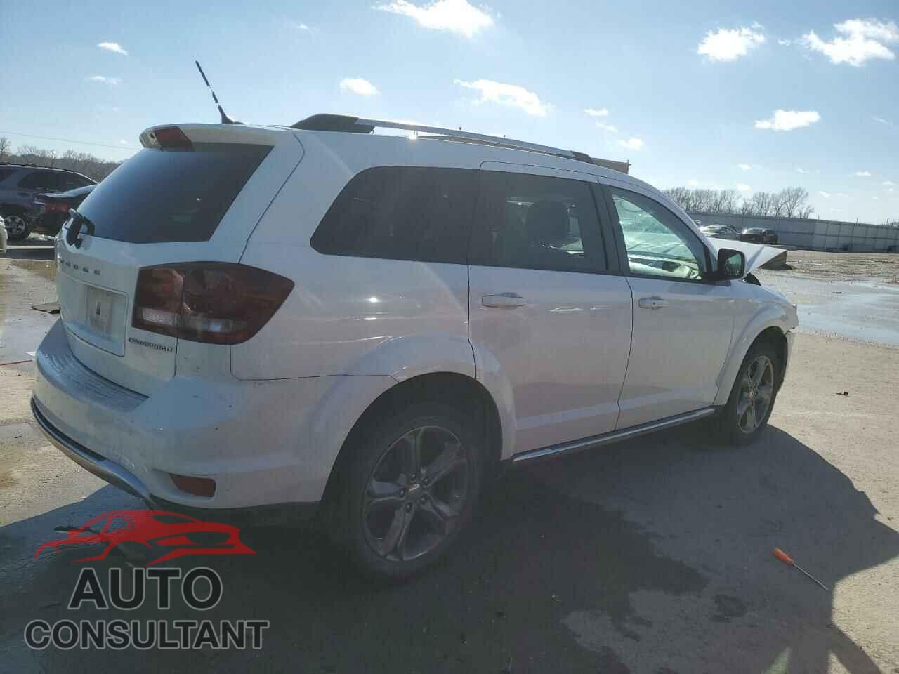 DODGE JOURNEY 2015 - 3C4PDCGG4FT745241