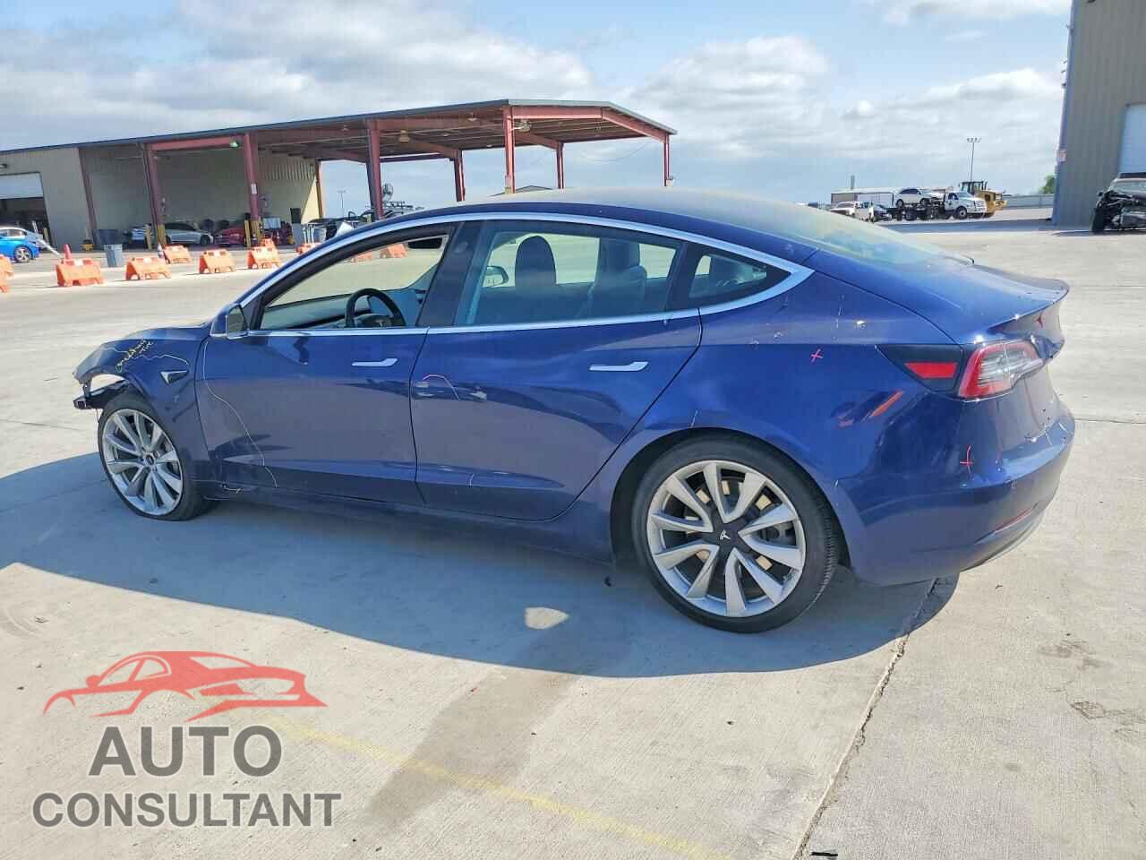 TESLA MODEL 3 2018 - 5YJ3E1EA7JF109449