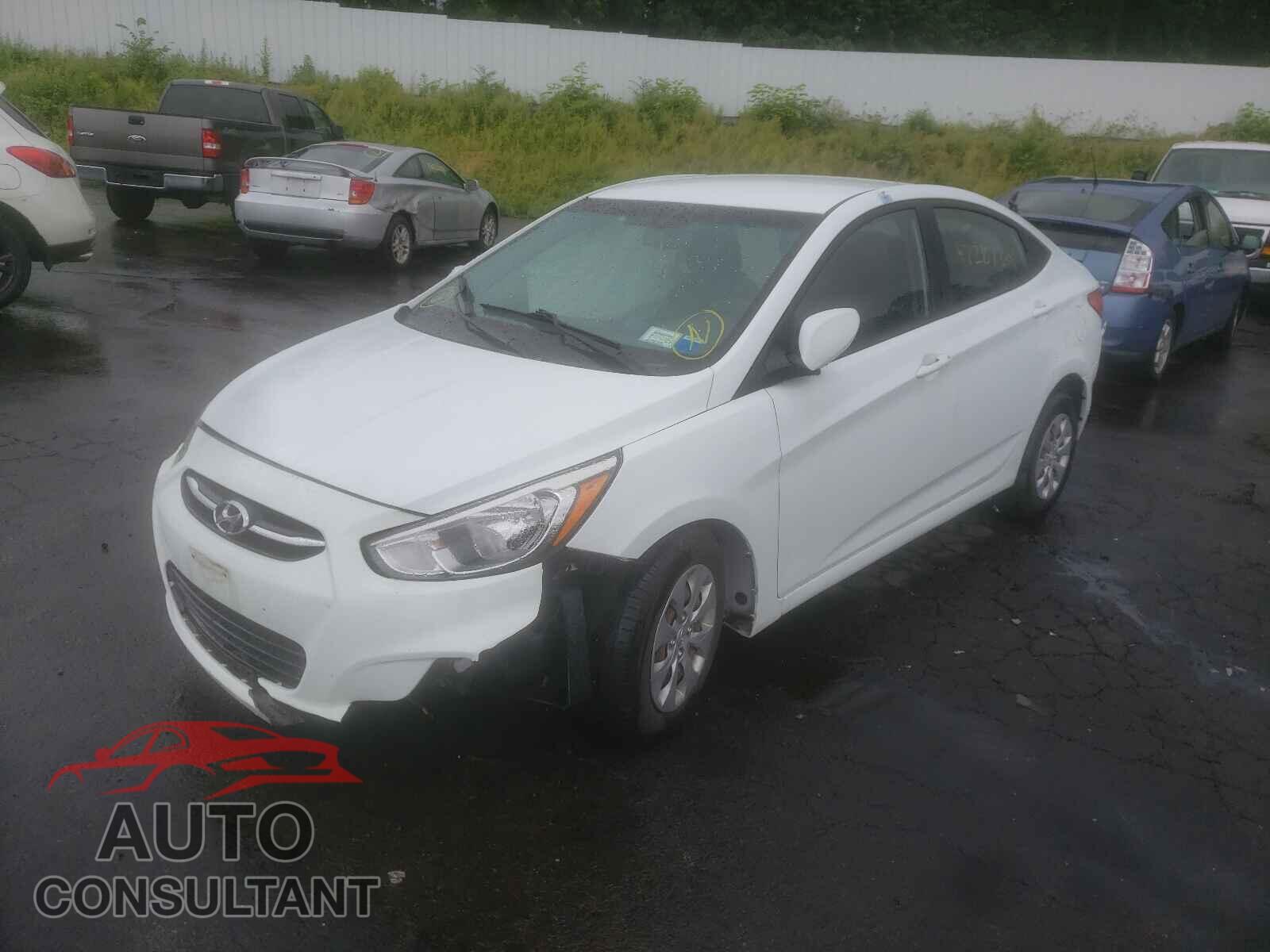 HYUNDAI ACCENT 2016 - KMHCT4AE2GU003132