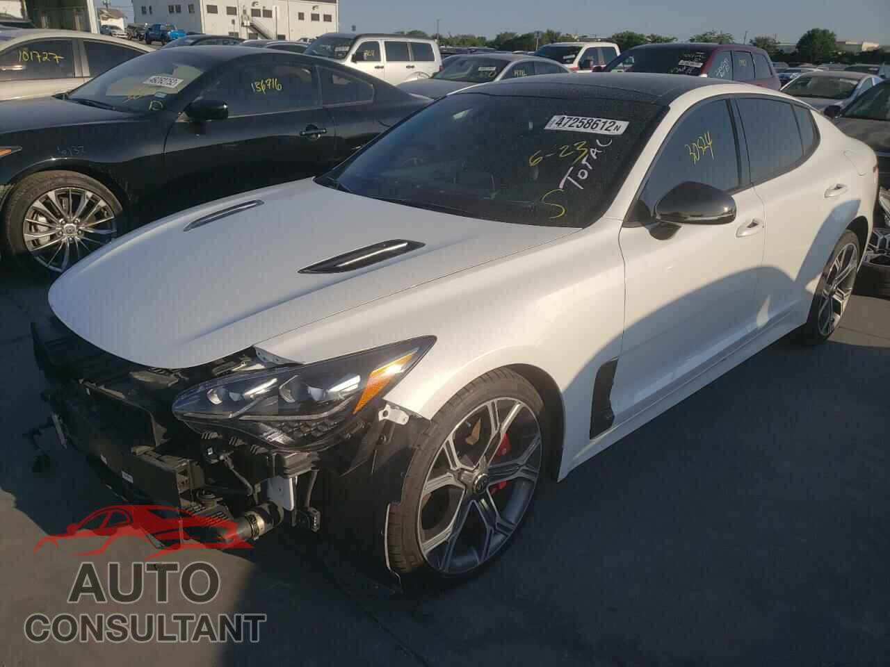 KIA STINGER 2018 - KNAE55LC4J6038899