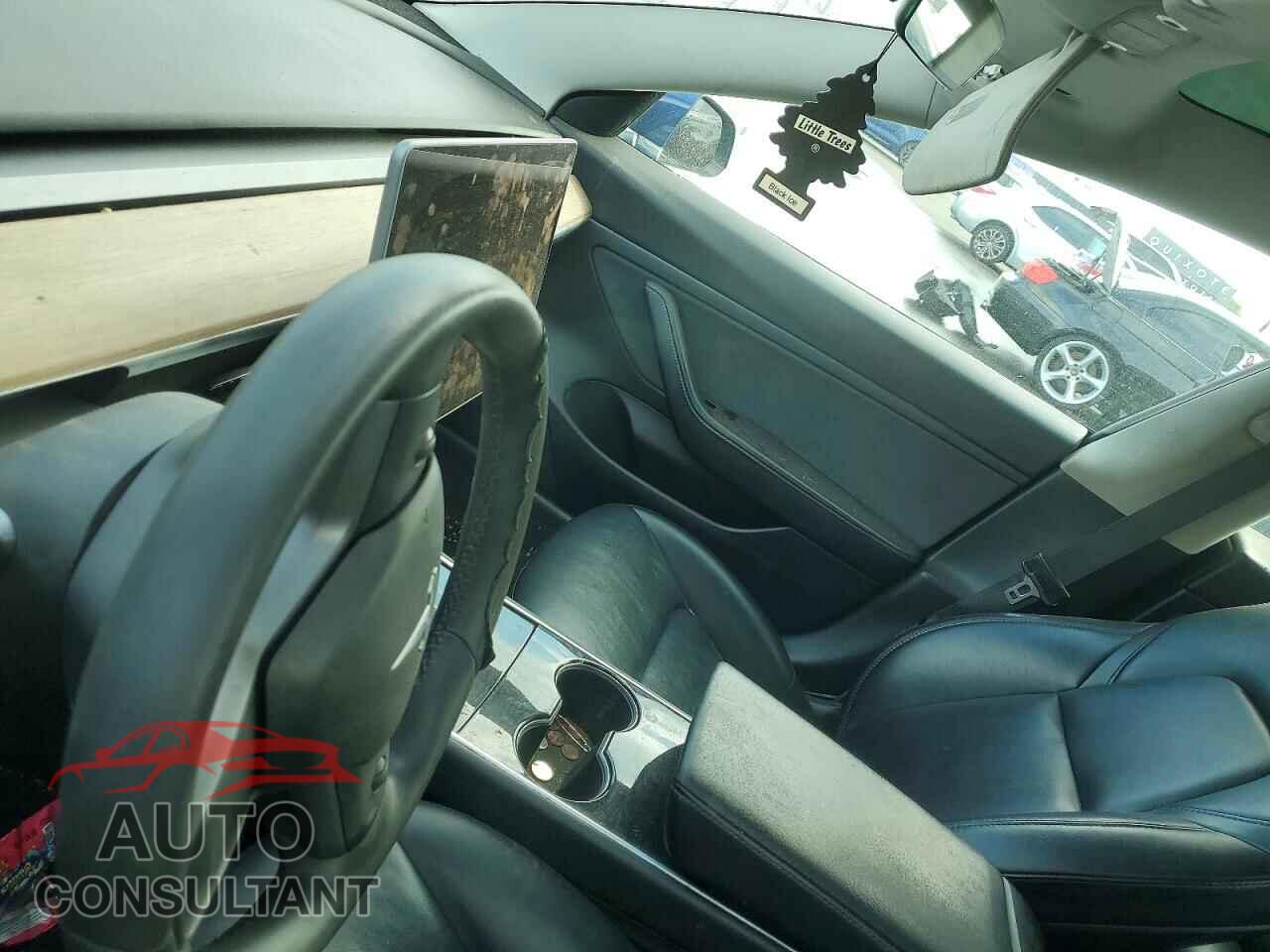 TESLA MODEL 3 2020 - 5YJ3E1EA9LF743686