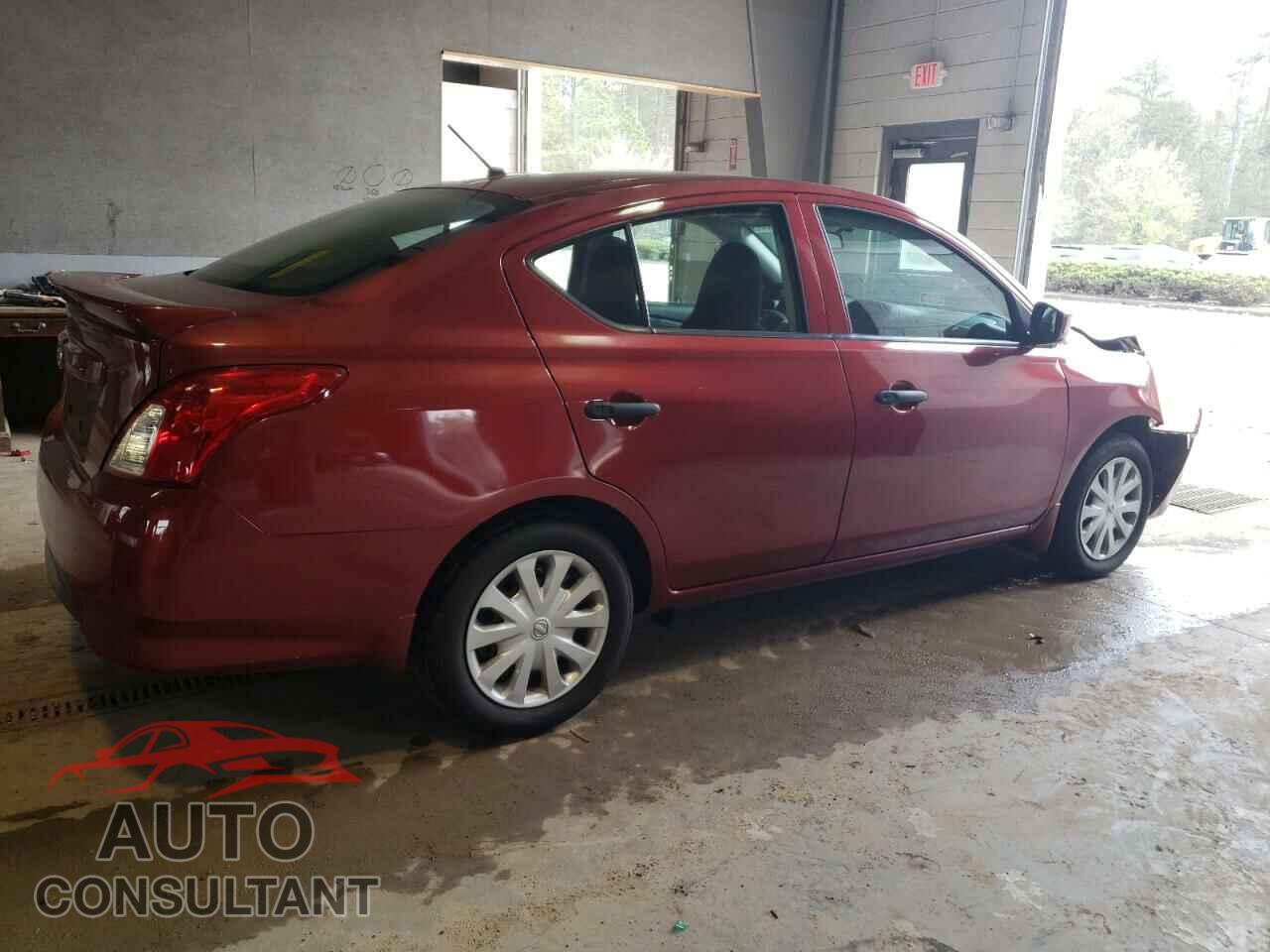 NISSAN VERSA 2017 - 3N1CN7AP5HL870010