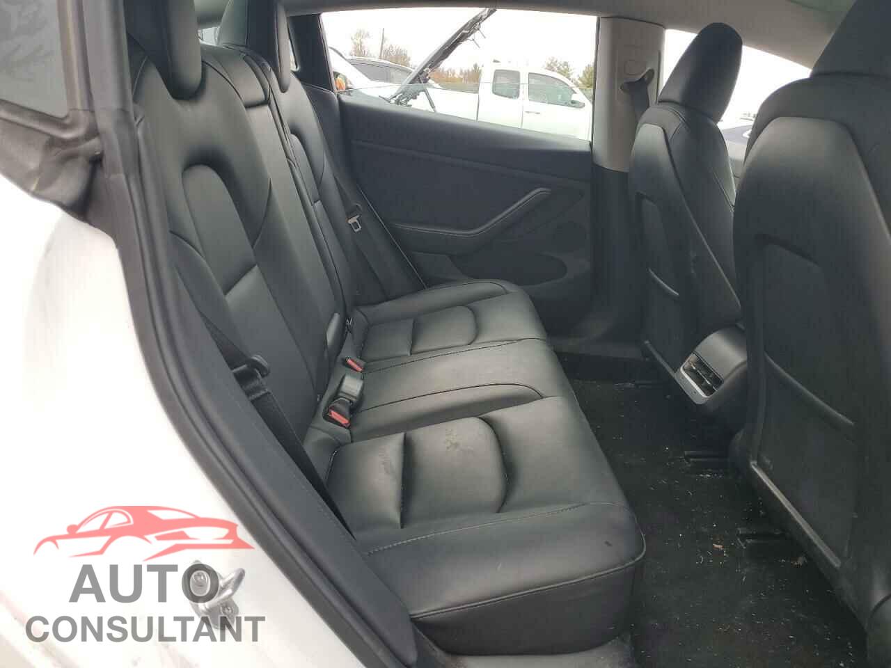 TESLA MODEL 3 2023 - 5YJ3E1EA5PF705555