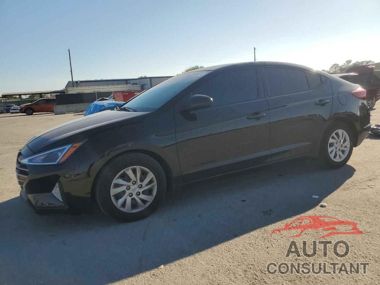 HYUNDAI ELANTRA 2019 - 5NPD74LF4KH401030