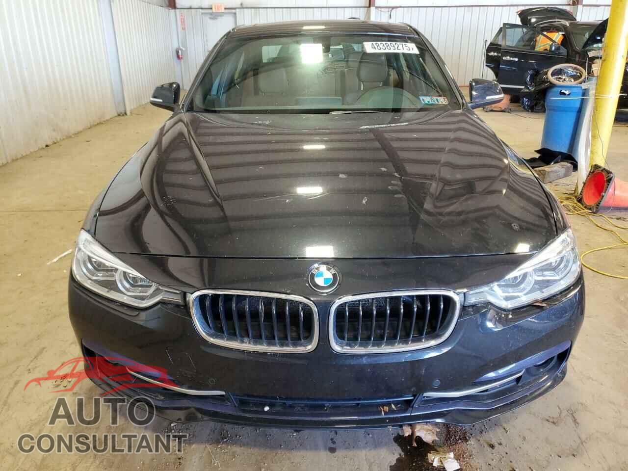 BMW 3 SERIES 2017 - WBA8D9G58HNT90984