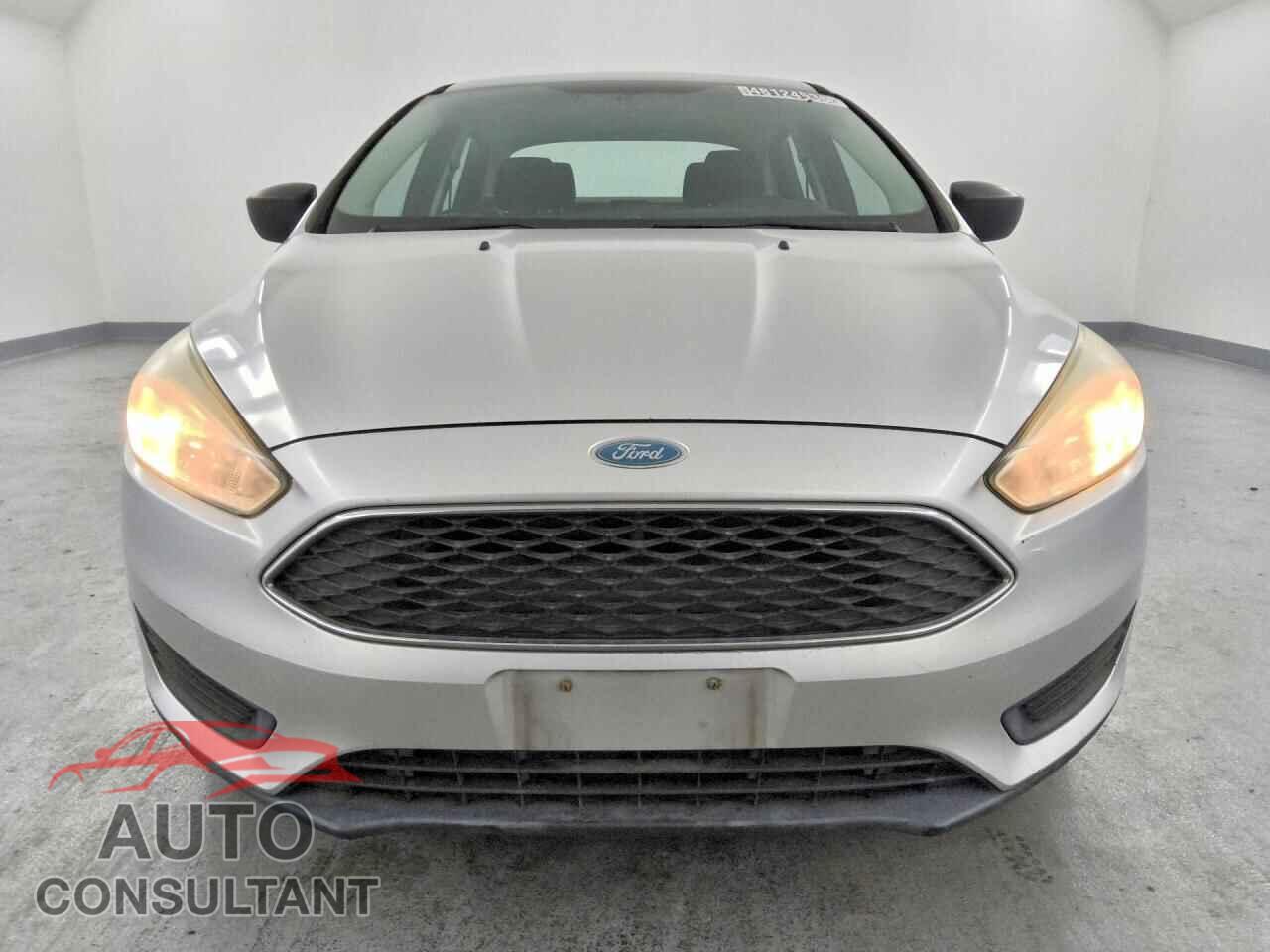 FORD FOCUS 2015 - 1FADP3E27FL326089