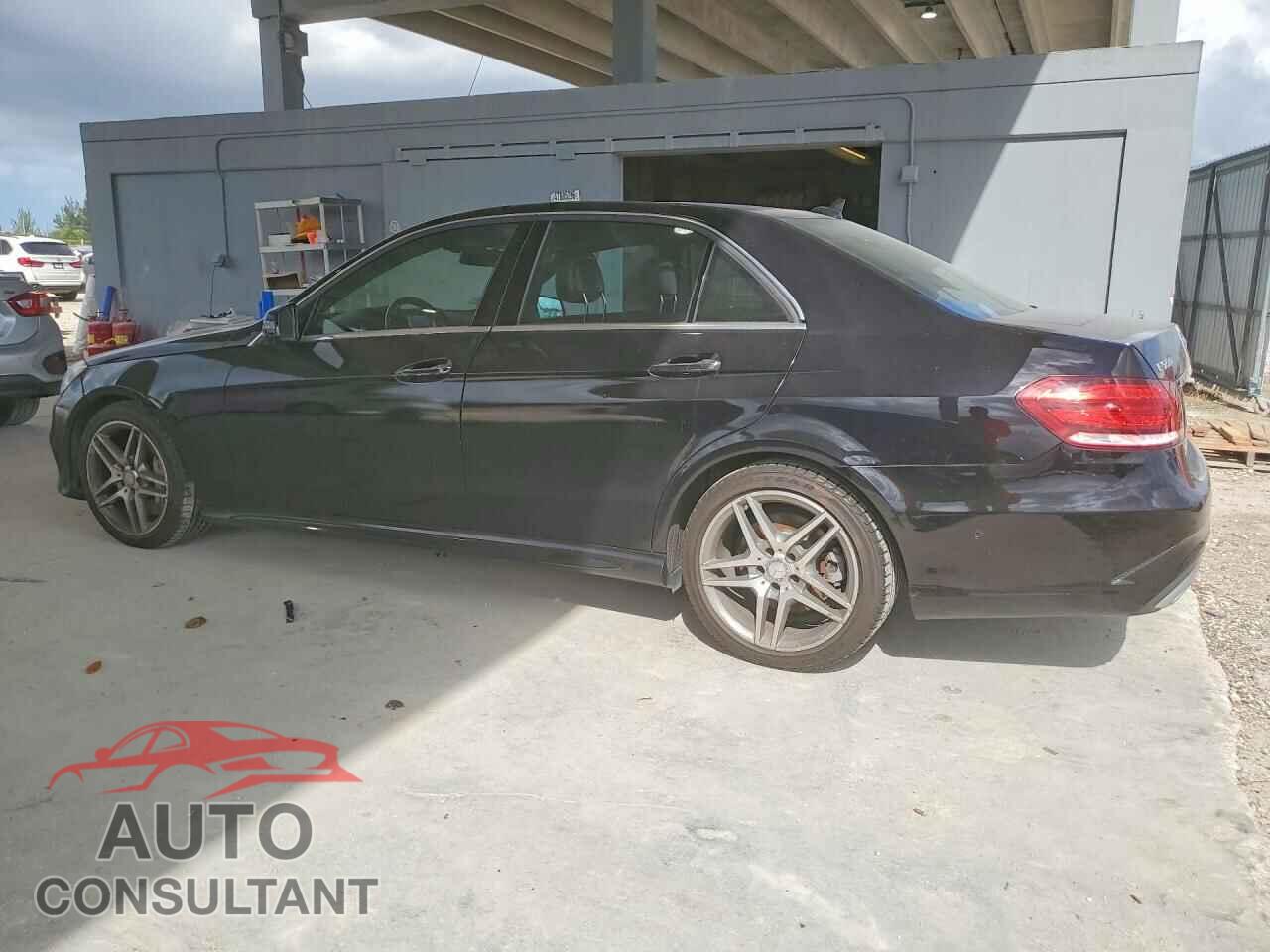 MERCEDES-BENZ E-CLASS 2014 - WDDHF9BB4EA897528