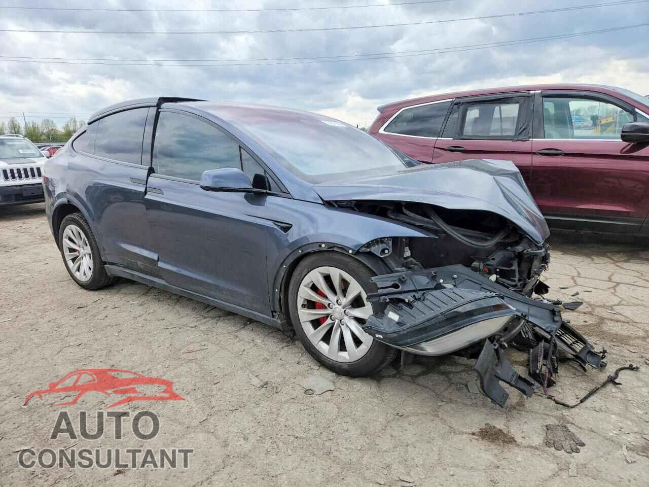 TESLA MODEL X 2019 - 5YJXCBE21KF190715