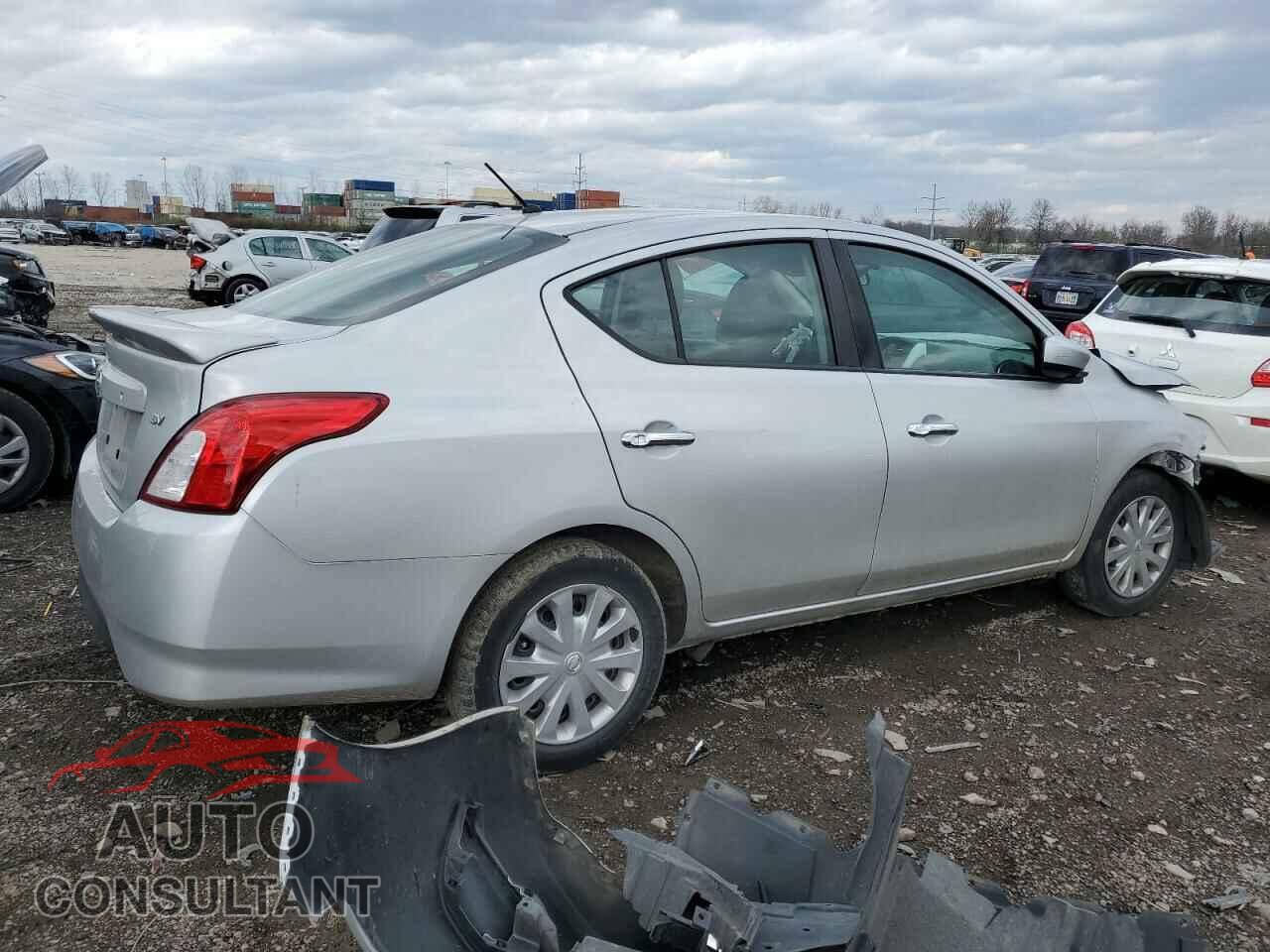 NISSAN VERSA 2019 - 3N1CN7AP3KL864049