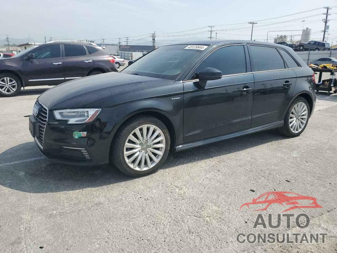 AUDI A3 2017 - WAUUPBFF3HA104747