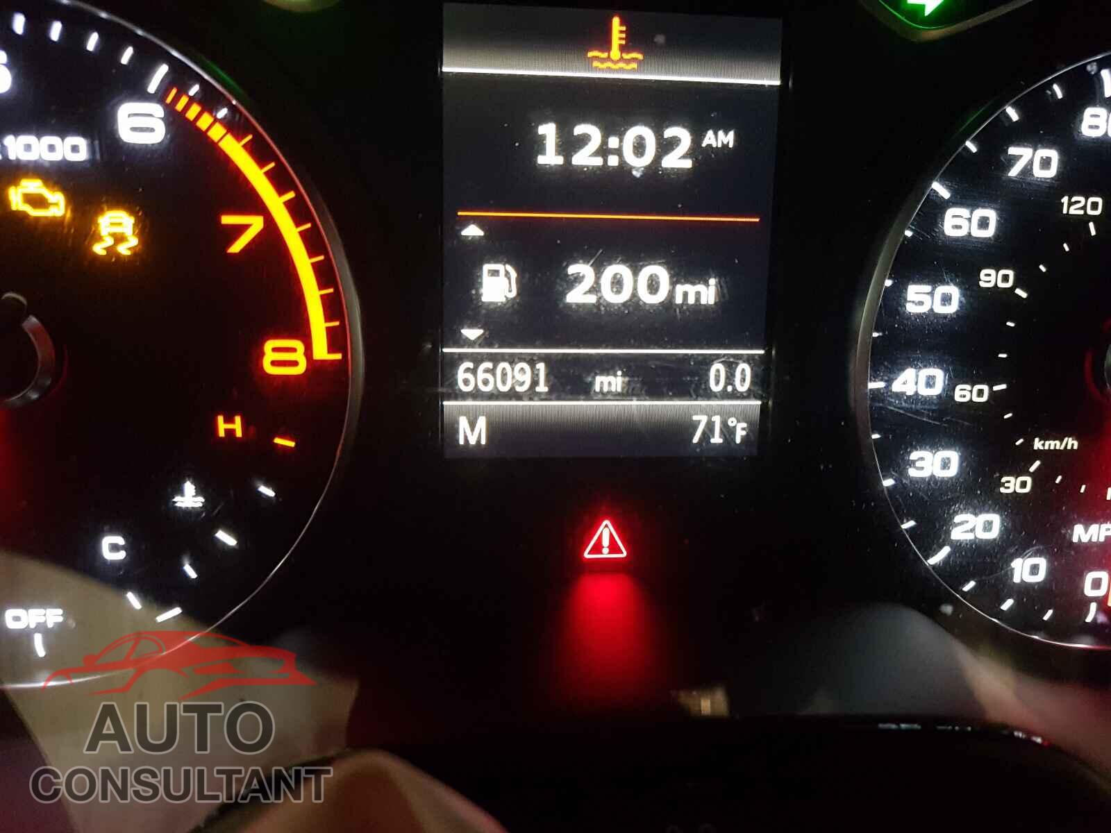 AUDI A3 2016 - WAUB8GFF0G1027657