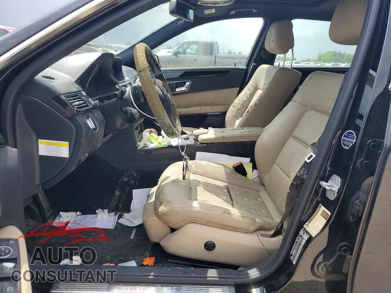 MERCEDES-BENZ E-CLASS 2011 - WDDHF5GB1BA300588