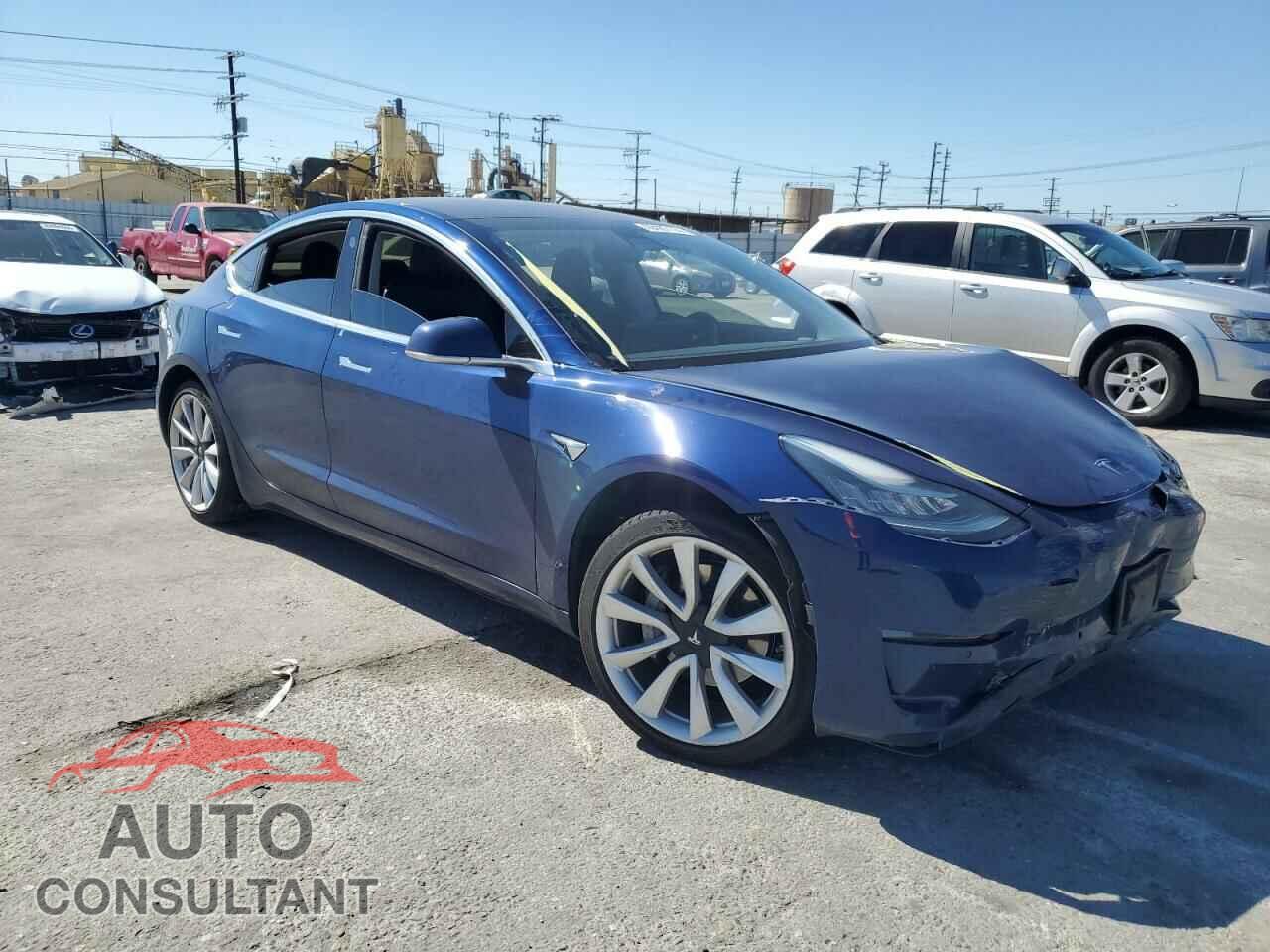 TESLA MODEL 3 2018 - 5YJ3E1EA5JF053110