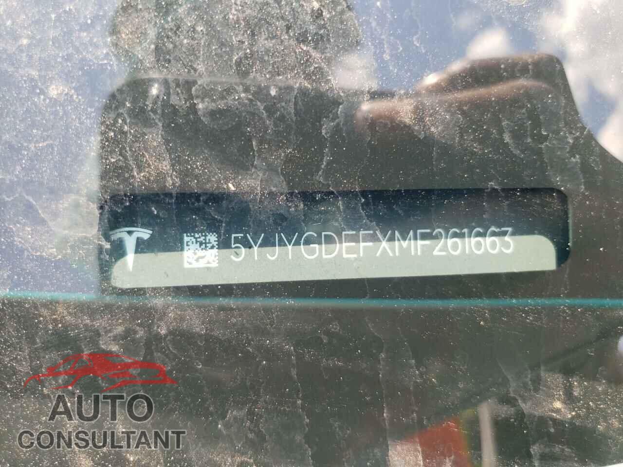 TESLA MODEL Y 2021 - 5YJYGDEFXMF261663
