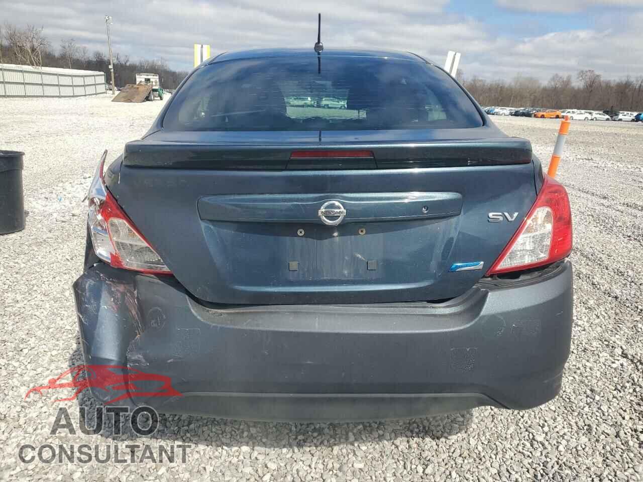 NISSAN VERSA 2015 - 3N1CN7AP1FL800890