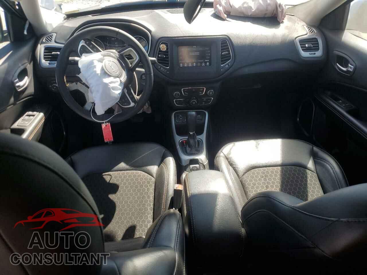 JEEP COMPASS 2020 - 3C4NJCBB7LT224733