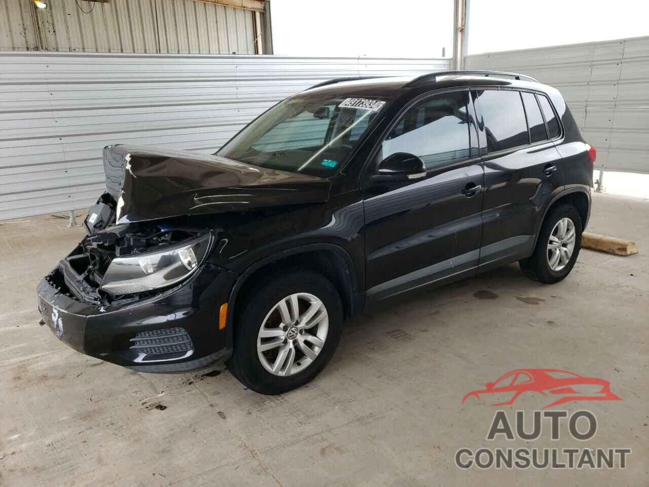 VOLKSWAGEN TIGUAN 2017 - WVGAV7AX6HW510691