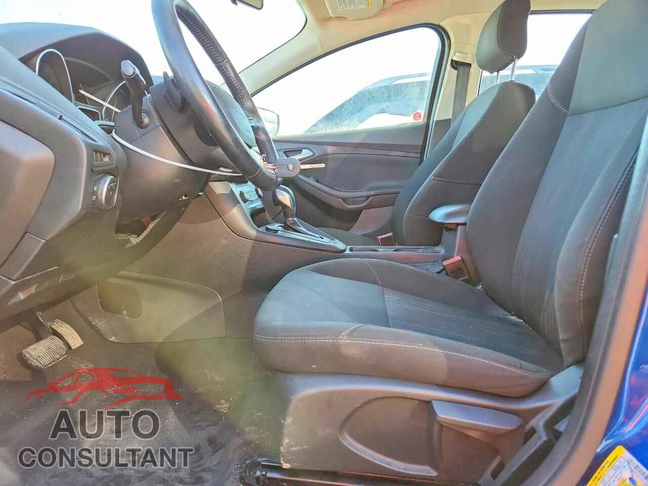 FORD FOCUS 2018 - 1FADP3K24JL306072