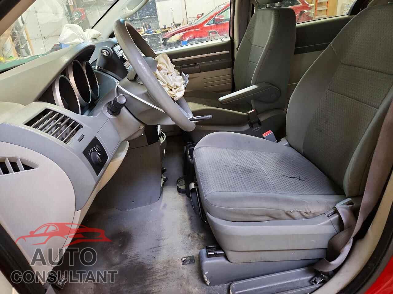 DODGE CARAVAN 2010 - 2D4RN4DE1AR128649