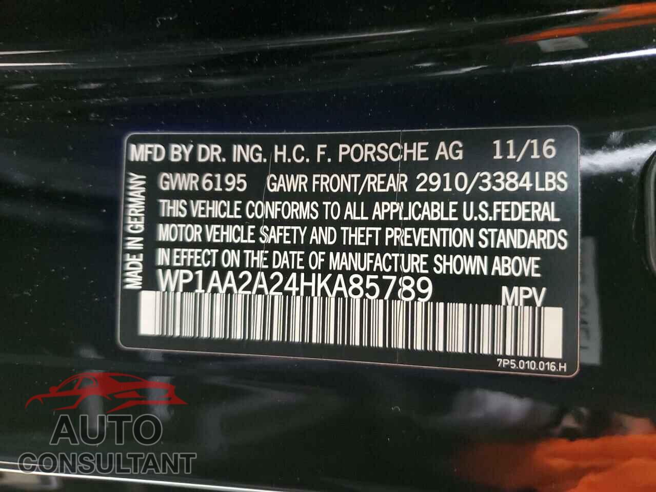 PORSCHE CAYENNE 2017 - WP1AA2A24HKA85789
