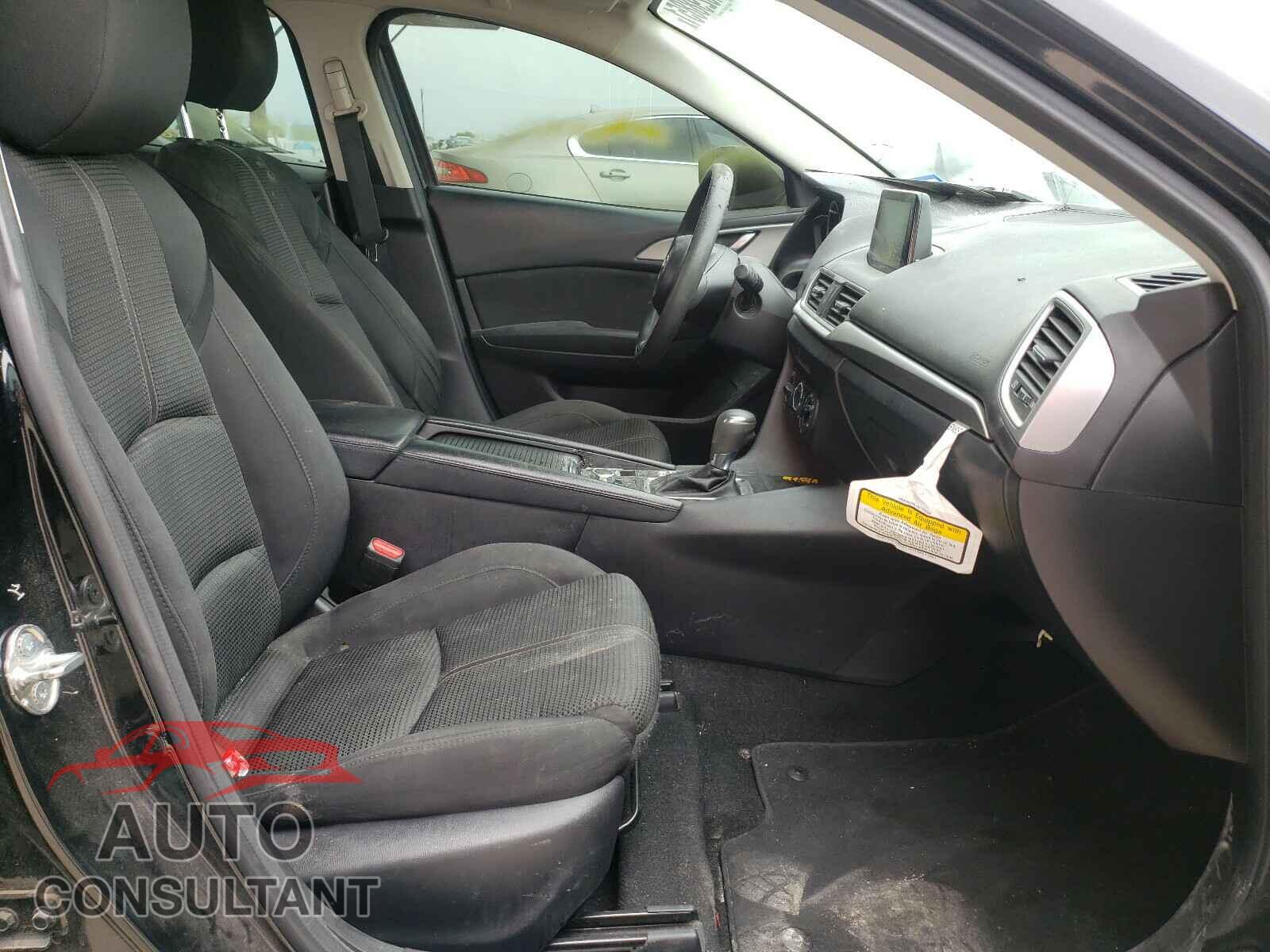 MAZDA 3 2017 - 3MZBN1U7XHM111104