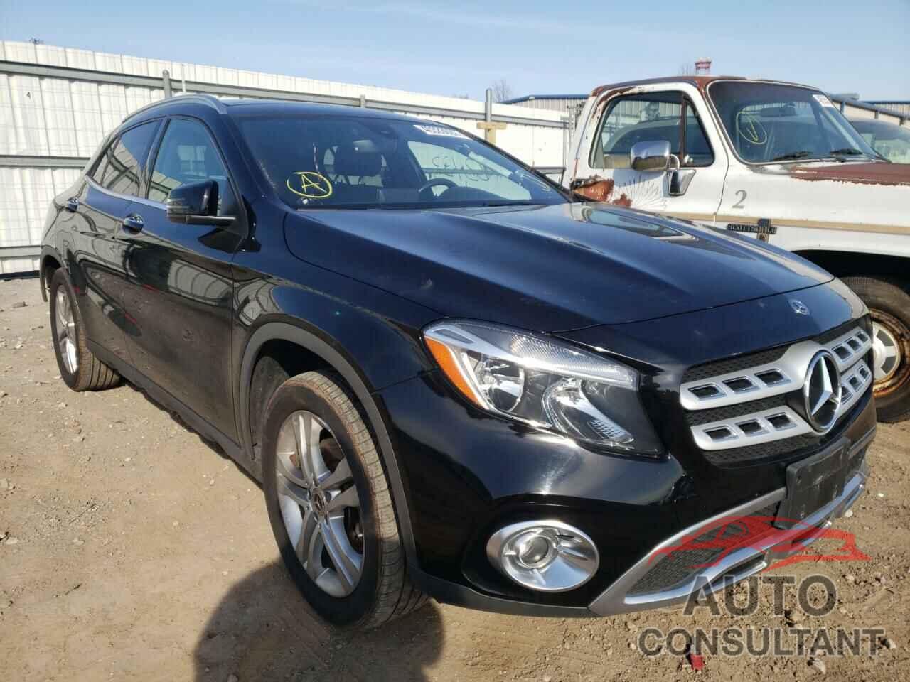 MERCEDES-BENZ GLA-CLASS 2018 - WDCTG4GB8JJ418867