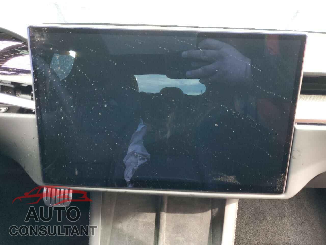 TESLA MODEL S 2024 - 5YJSA1E6XRF539295