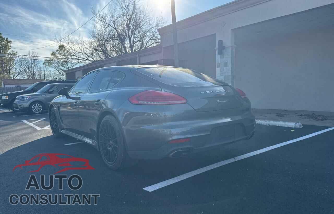 PORSCHE PANAMERA 2014 - WP0AA2A71EL008087