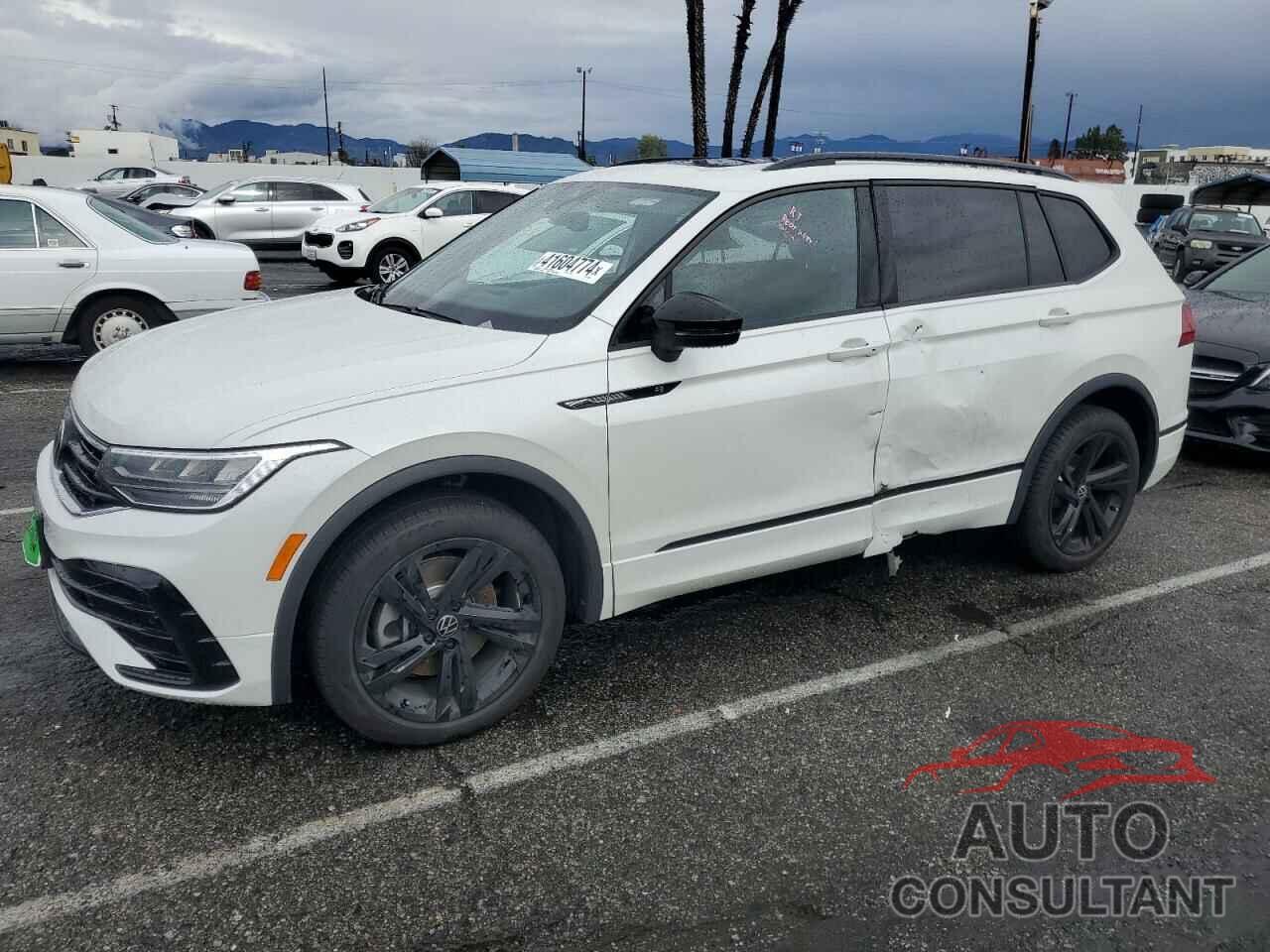 VOLKSWAGEN TIGUAN 2023 - 3VVCB7AX1PM052791