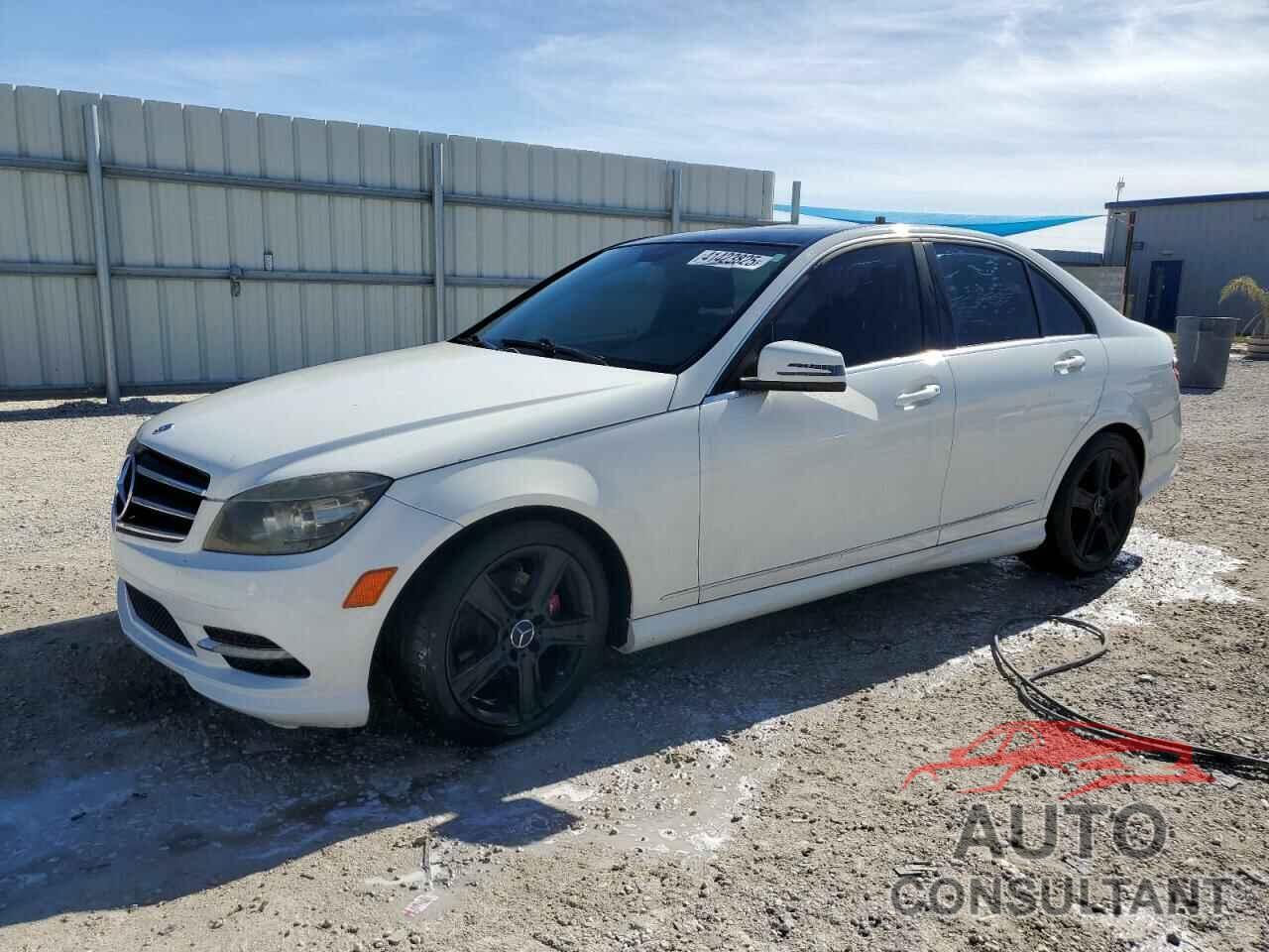 MERCEDES-BENZ C-CLASS 2011 - WDDGF5EB1BR137893