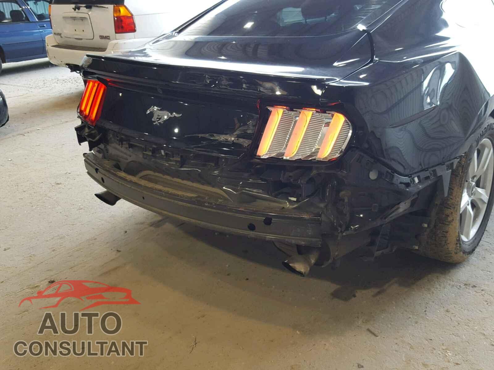 FORD MUSTANG 2015 - 1FA6P8TH9F5433162