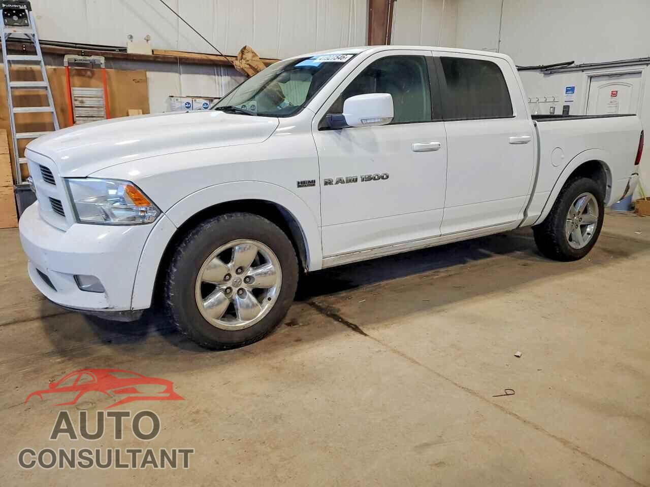 DODGE RAM 1500 2012 - 1C6RD7MT8CS279576