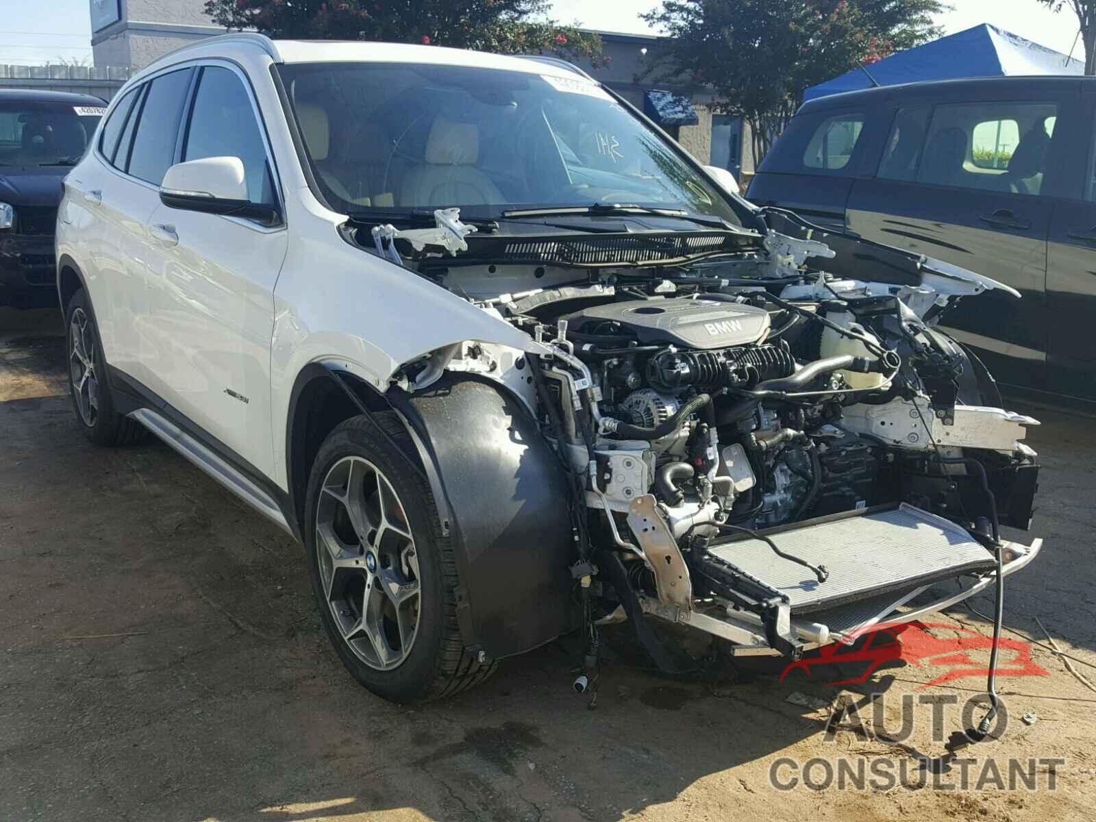 BMW X1 XDRIVE28I 2018 - WBXHT3Z31J4A66727